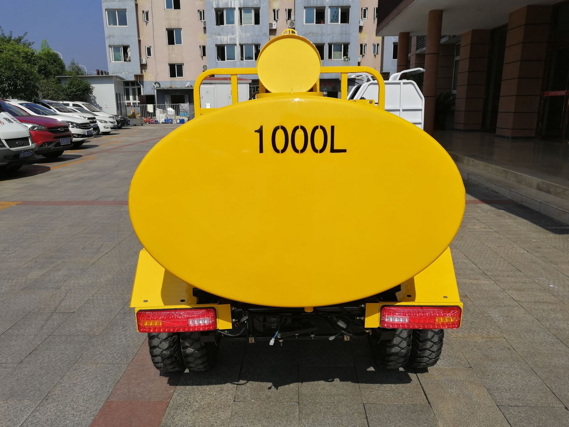 Wholesale 250cc water tank oil tank tricycle